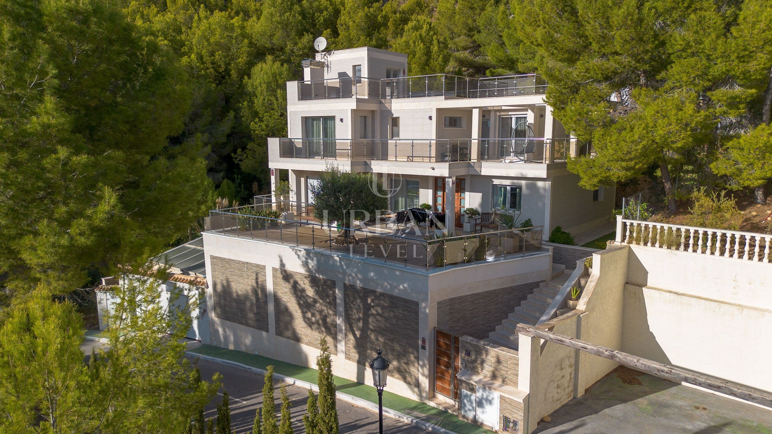 Spacious Sea View Villa in Altea Hills