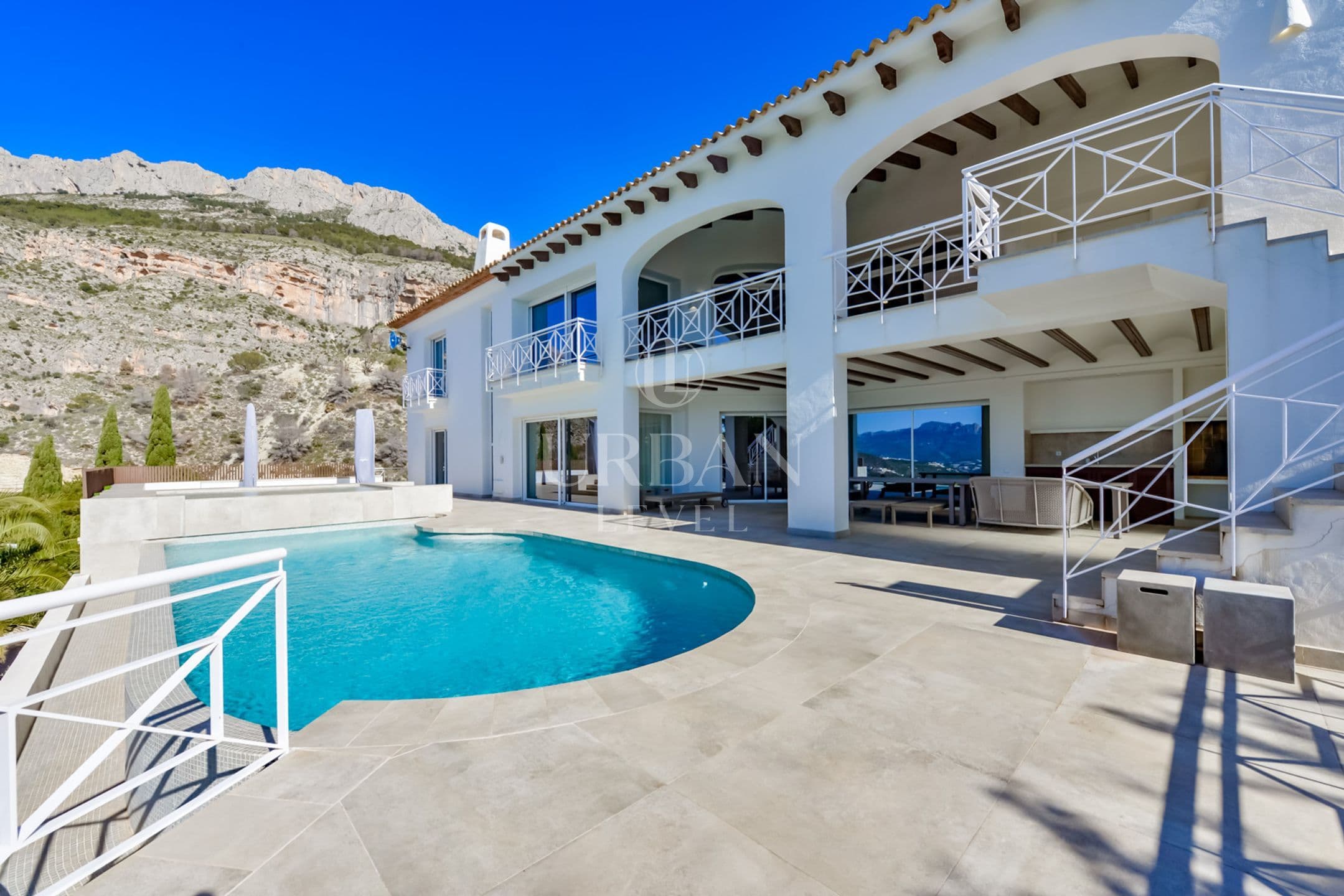 Spacious Ibiza-Style Villa in Sierra Altea
