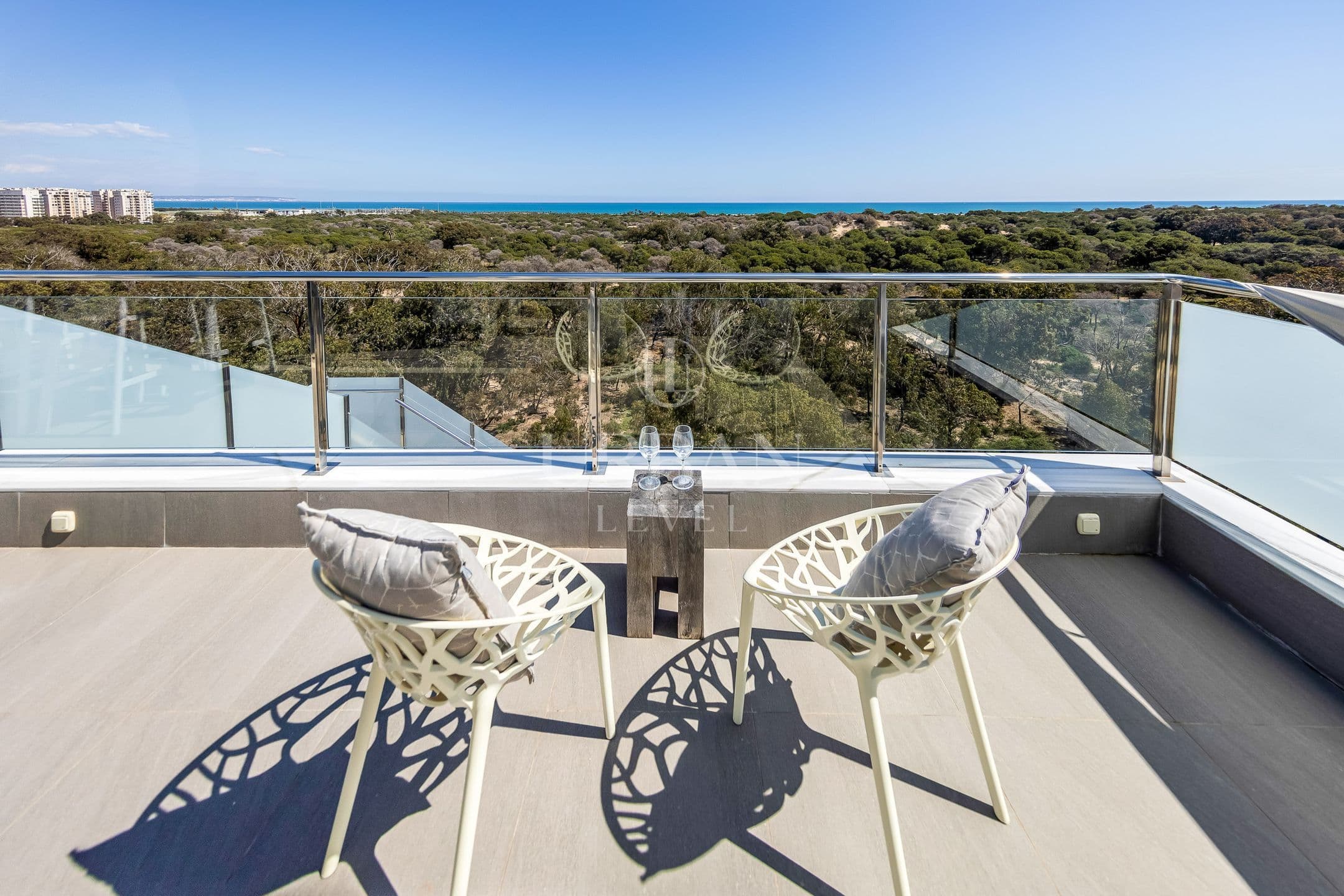 Luxe penthouse met strandtoegang in Guardamar