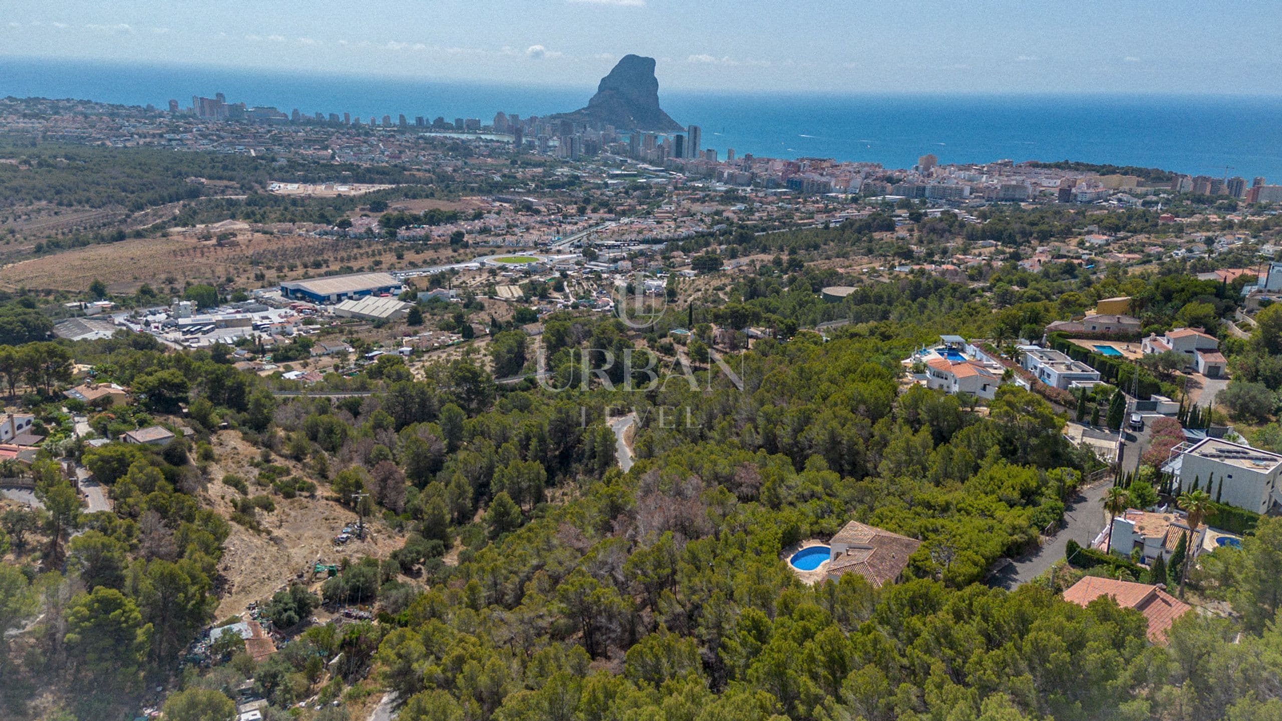 Spacious plot with sea views in Oltamar, Calpe